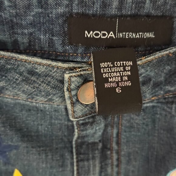 Denim Mini Skirt with Patches and Flare - Picture 6 of 9